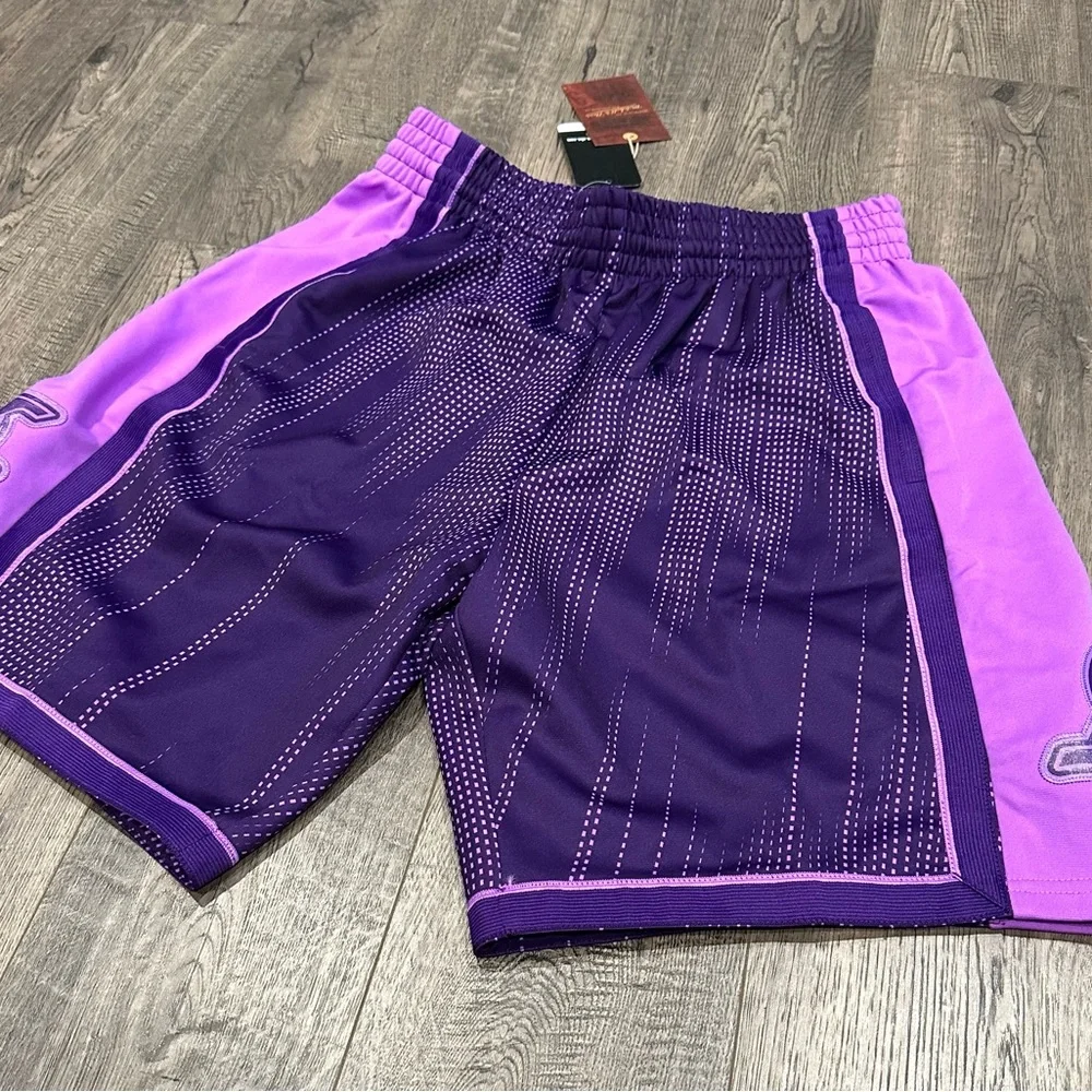 Mitchell & Ness Monochrome Swingman‎ Los Angeles Lakers 2009-10 Purple Shorts M